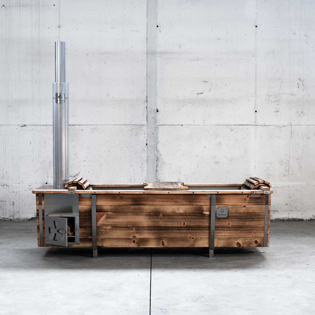 Feuerwasser Badezuber Wanne geflämmt